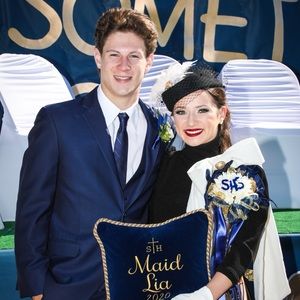 Meet your Posher, Lia